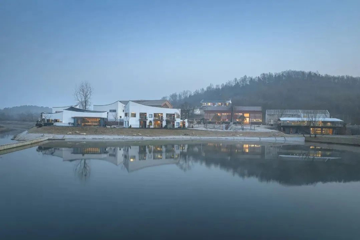 聚星粮驿1953民宿集