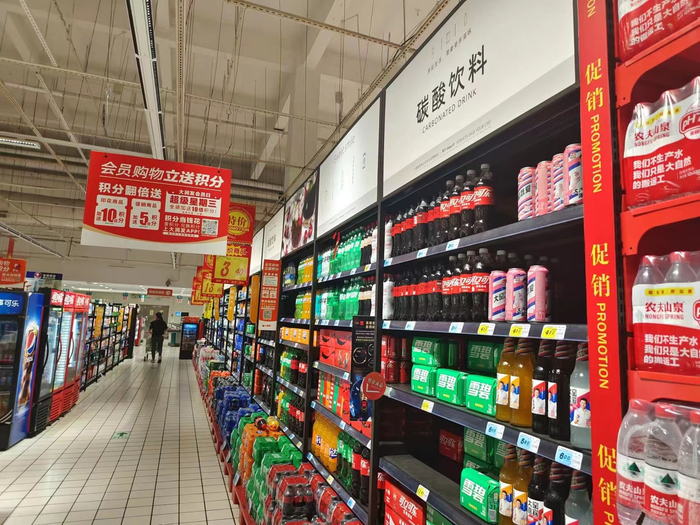 花式饮料热销。劳动报记者陆燕婷 摄影