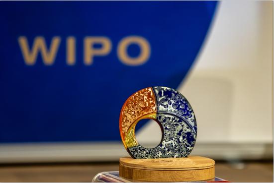 全球奖奖杯-图源WIPO
