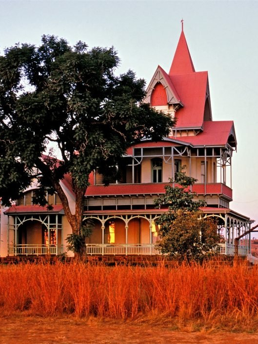 ©The Little House of Horrors