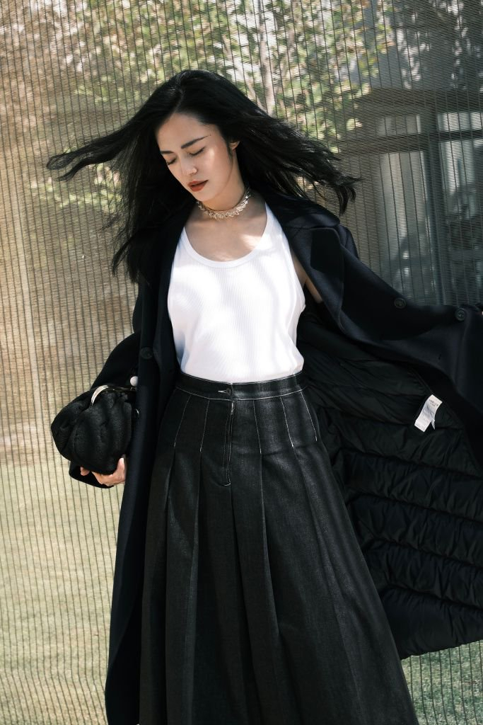 姚晨又拍封面大片这组侧拍写真灵动文艺感爆棚