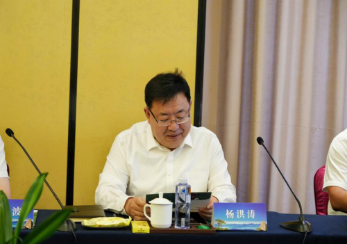 听取了泰山区委书记,徂汶景区党工委书记张培峰一行,对景区与待开发