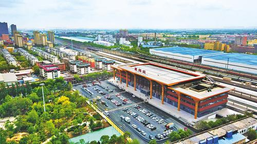 近日拍摄的京唐城际铁路燕郊站。河北日报记者 赵永辉摄