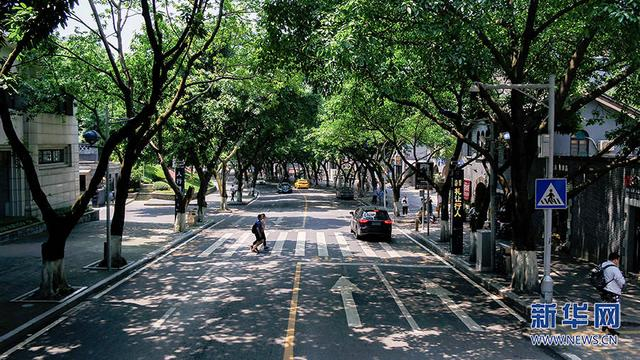 △中山四路。新华网 朱清 摄