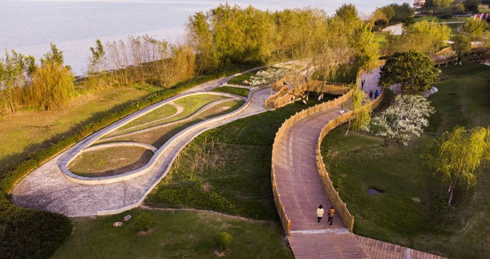 江滩海滨公园。李华键/摄