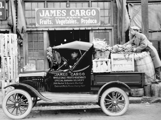 福特Model T Runabout with Pickup Body。 江铃福特供图 华龙网发