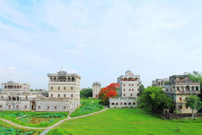 自力村碉楼群 彭伟宗摄