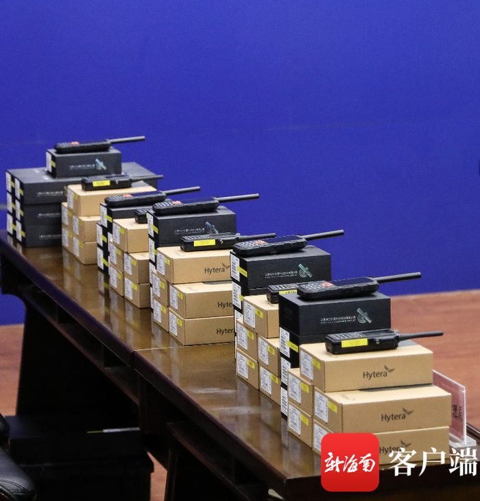 应急指挥通信装备。记者 姚皓 摄
