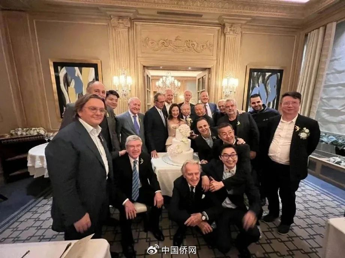 杨紫琼和让·托德邀请好友出席婚宴。