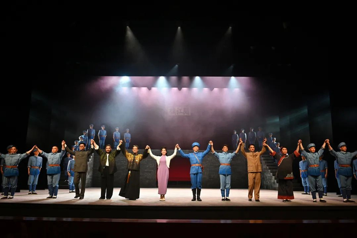 △粤剧《独立团长》剧照。薛才焕 摄