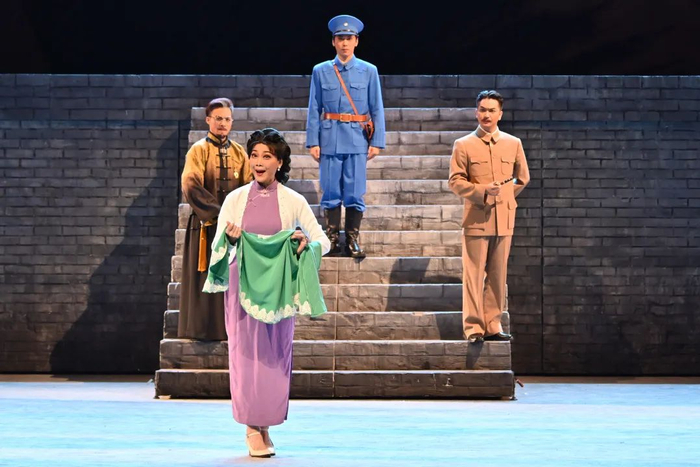 △粤剧《独立团长》剧照。薛才焕 摄