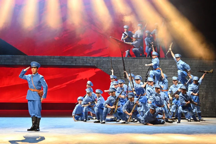 △粤剧《独立团长》剧照。薛才焕 摄