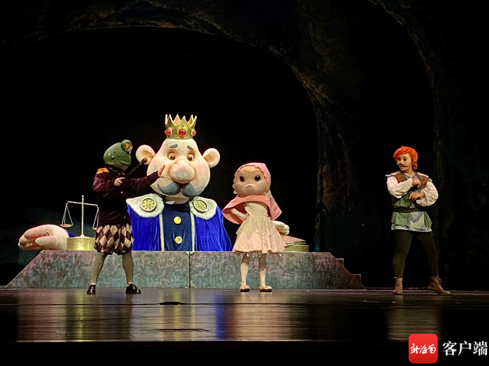 　　演出现场。海南省演艺集团供图