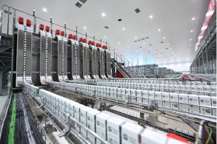 金灏伊利智能化生产线