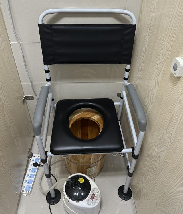 ▲中药熏洗间/图源 江北区中医院