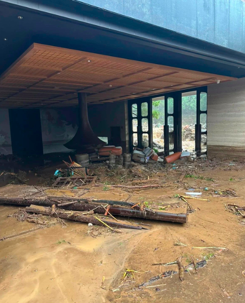 暴雨中的北京悉昙酒店（图片来源：某社交平台）