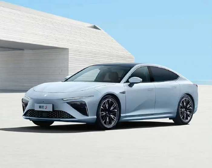 哪吒S，图源哪吒汽车官微