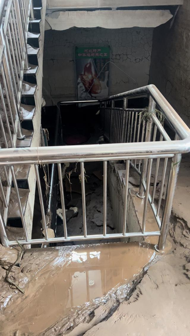 李峰民宿的负一楼。受访者供图