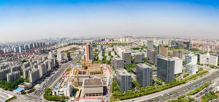 漕河泾开发区本部  顾振华 摄