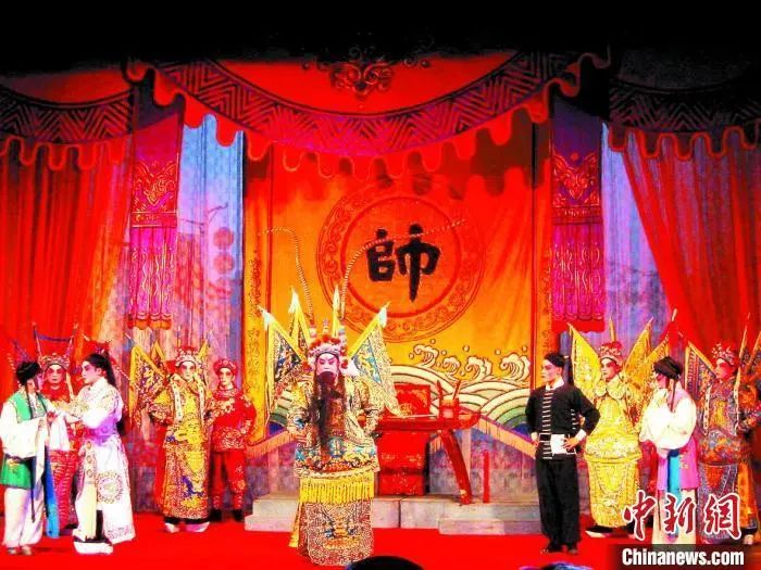 图为传统粤剧《双结缘》剧照。梧州粤剧团供图