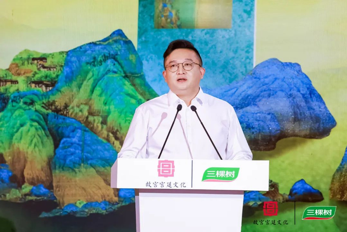 三棵树零售中心艺术漆项目部总监黄博思