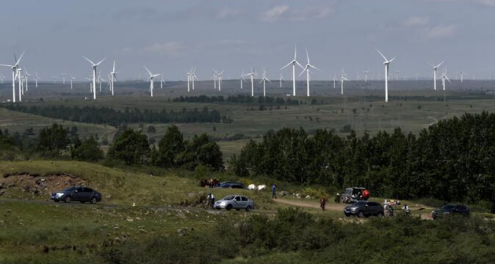 资料图 新华社发