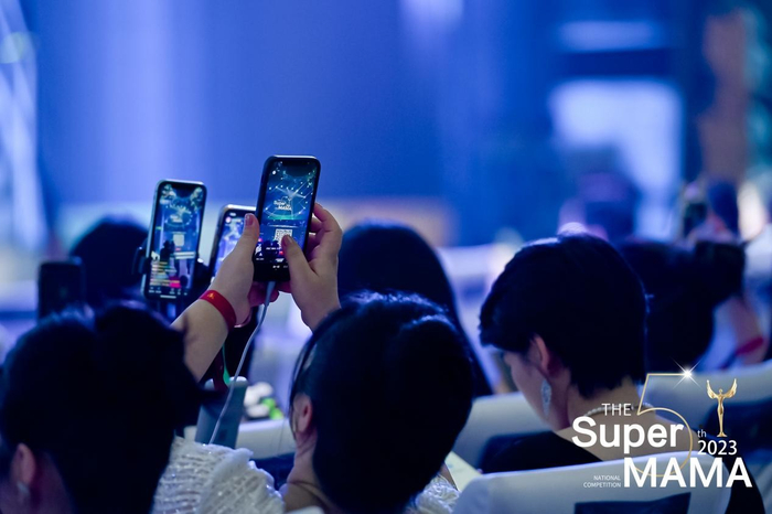 本届颁奖盛典不仅见证了母婴行业优秀人才的荣耀，更展现了Super MAMA大赛的巨大影响力和号召力。