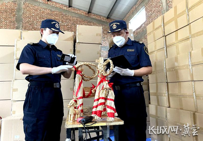 沧州海关助力辖区竹木草制品畅销海外。 薛宁 摄