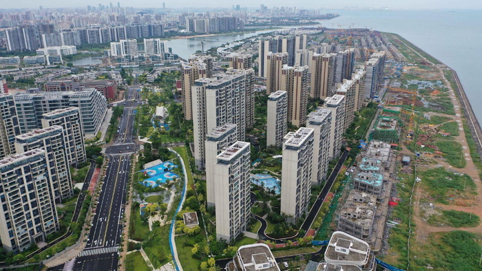 8月13日，航拍海口碧桂园中央半岛项目。记者 沙晓峰 摄