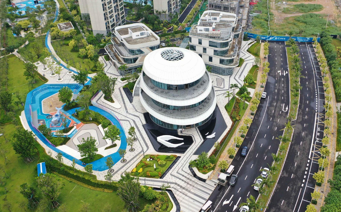 8月13日，航拍海口碧桂园中央半岛项目。记者 沙晓峰 摄