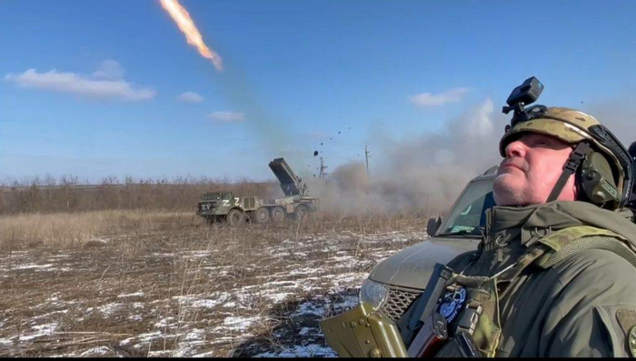 ▲罗戈津发布在前线测试武器的照片