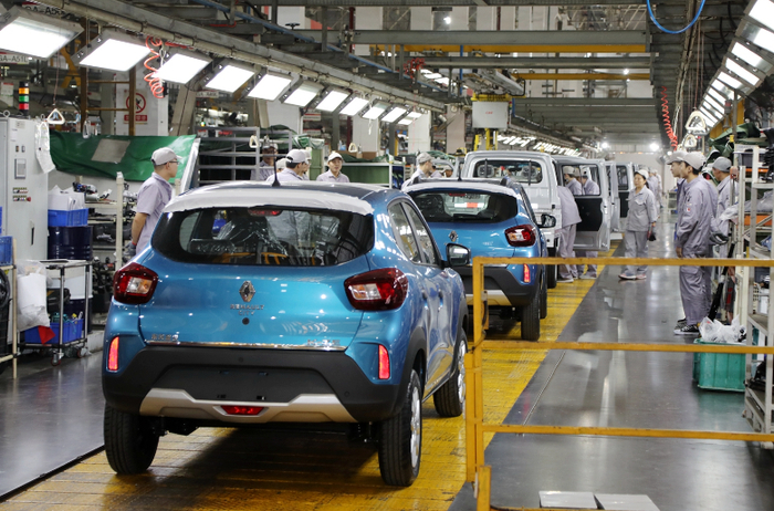 新能源乘用车下线。全正 摄