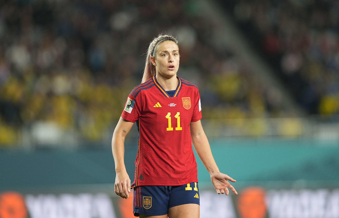 西班牙队的普特拉斯 图据视觉中国