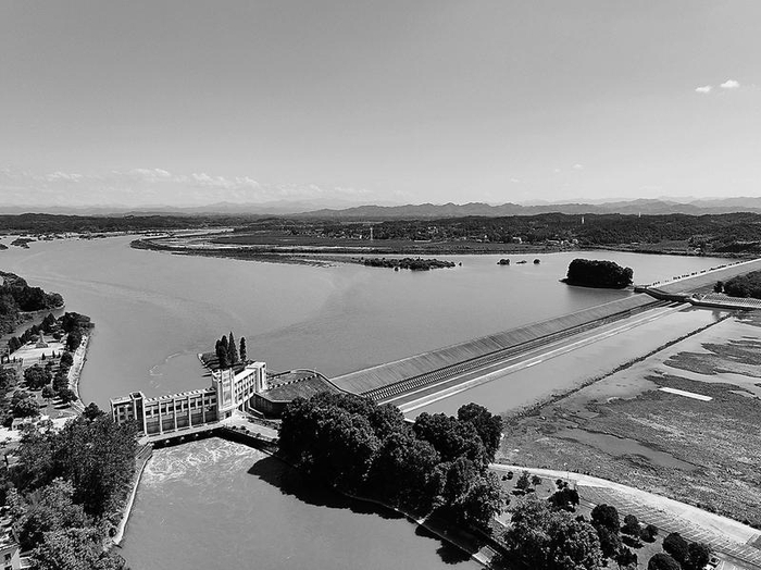 航拍横排头渠首枢纽工程。（资料图片）