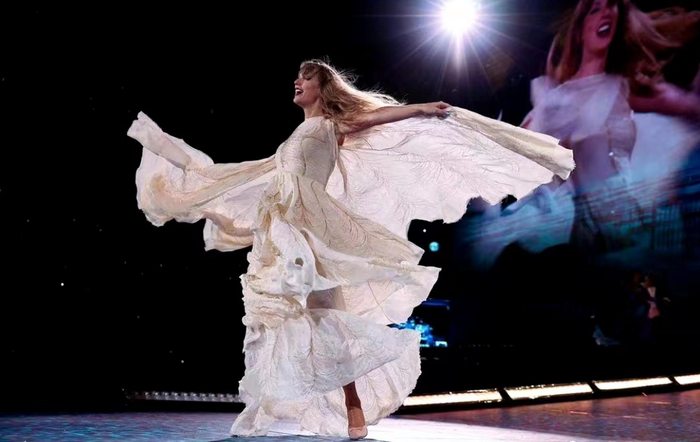 ▲泰勒·斯威夫特演唱会照片 图据官方微博