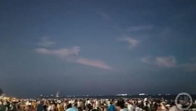 ▲事发后广播让游客上岸。图片来源/视频截图