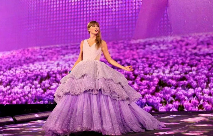 ▲泰勒·斯威夫特演唱会照片 图据官方微博