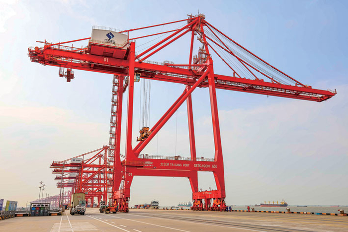 ▲5月25日拍摄的太仓港集装箱四期码头。新华每日电讯记者王翔摄