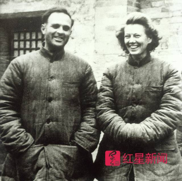 ▲年轻时的伊莎白和丈夫戴维在晋冀鲁豫解放区合影 柯马凯供图