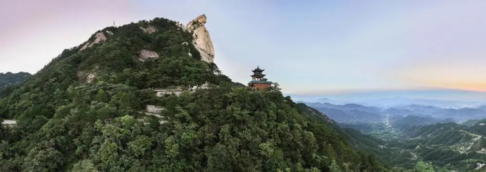 2023年7月28日，鄂东龟峰山。戴福生 摄