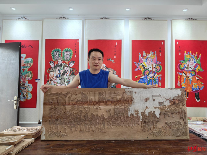 ▲陈刚已经完成《迎春图》“游春”部分