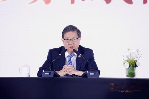 中国入世首席谈判代表、原外经贸部副部长龙永图