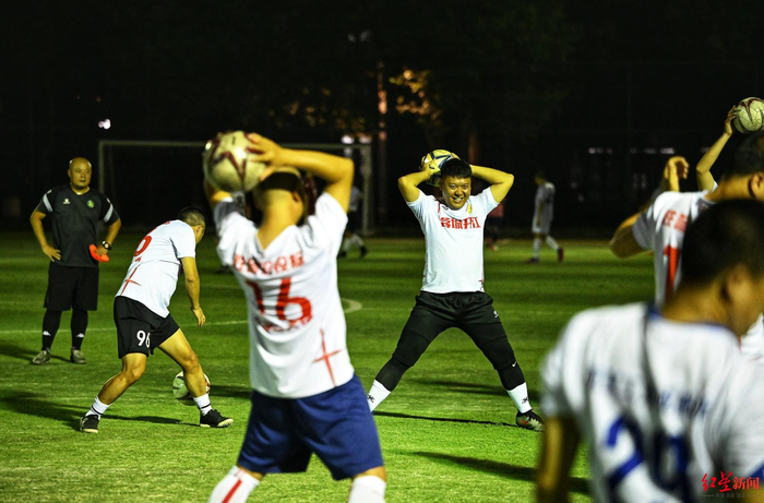 ▲球员们进行备战训练