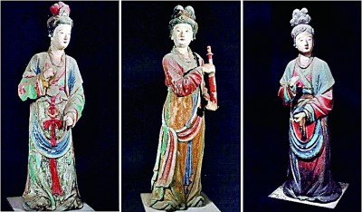     晋祠圣母殿宋代侍女彩塑 资料图片