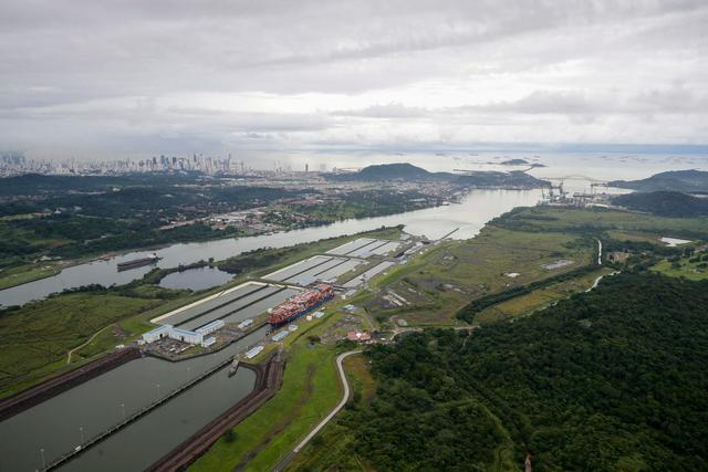 ▲8月22日，船只等待通过巴拿马运河 图据IC photo