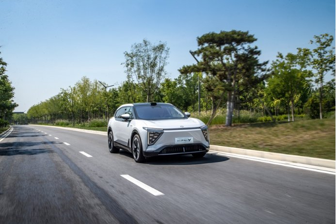 高合HiPhi Y提供了三种续航版本。 高合品牌供图 华龙网发