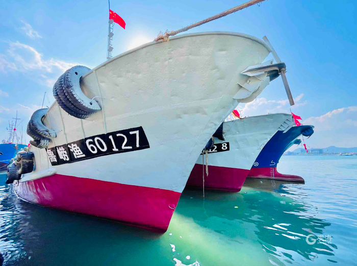 即将开海，各船只蓄势待发。栾丕炜 摄