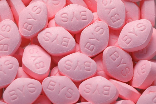 白云山金戈,因其粉色的外衣,又被称为“小粉片”