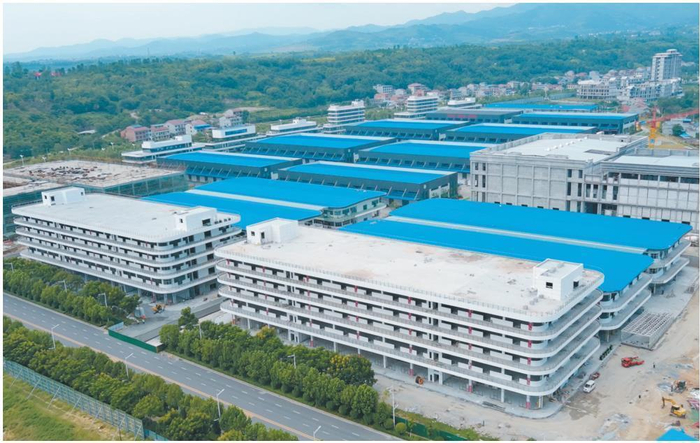 8月22日拍摄的安康智慧物流园项目。 通讯员 邹一铭摄