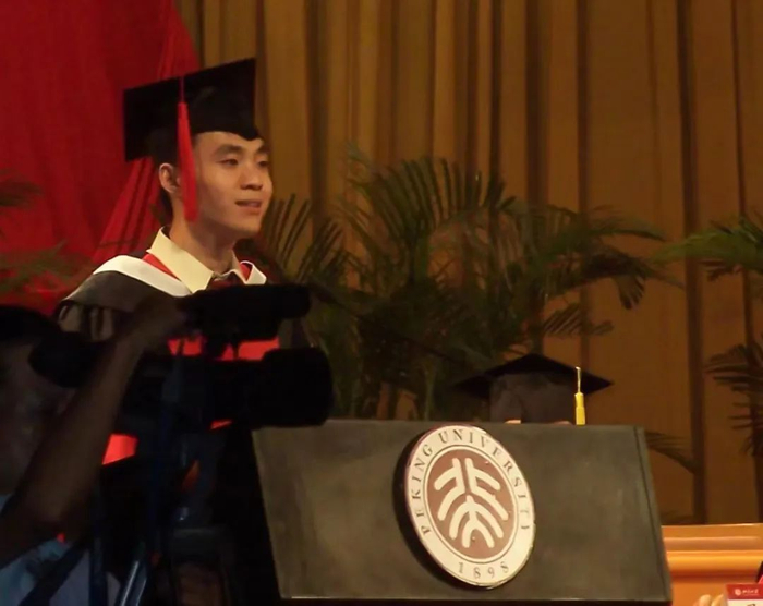 图源：@北京眼科医生陶勇